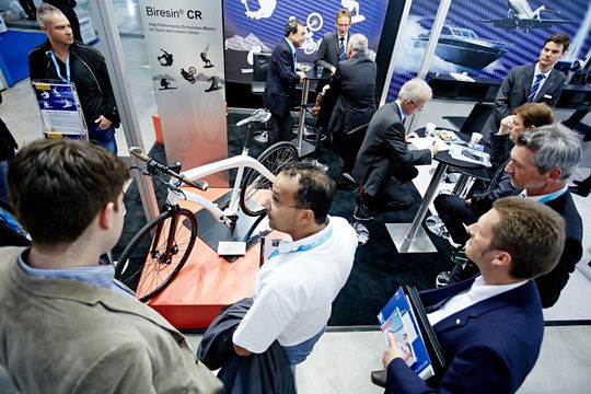 Hightec-Ideen entlang der gesamten Compositefertigungskette auf der Composites Europe 2014. Auch der Freizeitsektor ist gut vertreten. Hightec-Ideen entlang der gesamten Compositefertigungskette auf der Composites Europe 2014. Auch der Freizeitsektor ist gut vertreten.