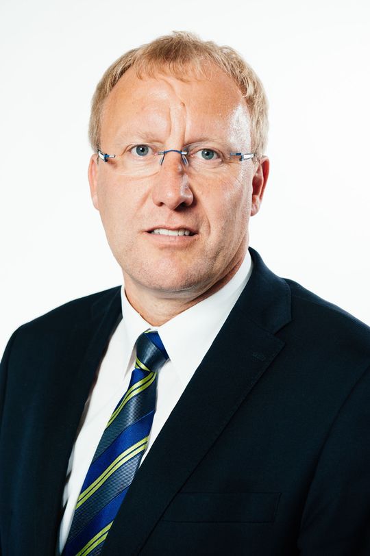 Neuer Geschäftsführer der Lenze Vertriebs GmbH, Steffen Schwerd. Neuer Geschäftsführer der Lenze Vertriebs GmbH, Steffen Schwerd.