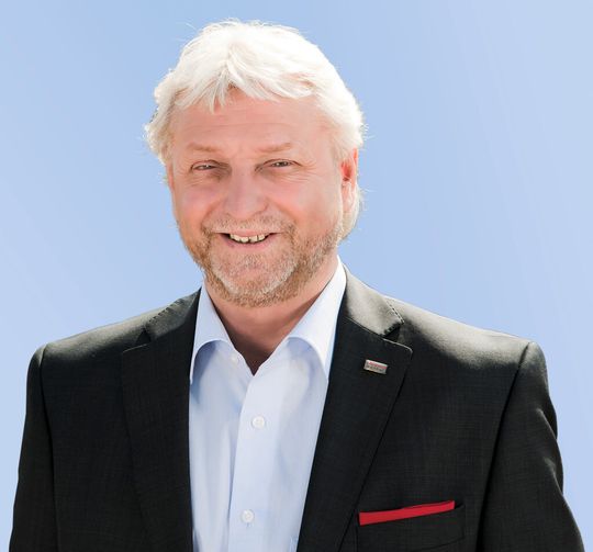 Ralph Rösberg: „Als PLT-Spezialist müssen wir offen sein zu anderen Gewerken.“ Ralph Rösberg: „Als PLT-Spezialist müssen wir offen sein zu anderen Gewerken.“