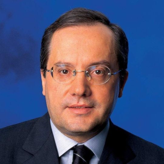 Professor Dr Aldo Belloni, member of the Executive Board of Linde: “The Project will be the second largest Linde-engineered LNG plant.” Professor Dr Aldo Belloni, member of the Executive Board of Linde: “The Project will be the second largest Linde-engineered LNG plant.”