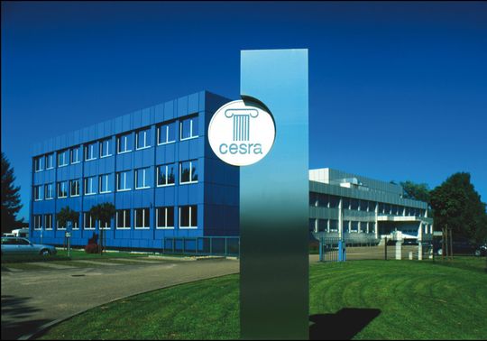 Cesra („Corpus et Sanum Rastatt“) hat sich auf Herstellung und Vertrieb von Phytopharmaka spezialisiert und expandiert gerade in China. Produktionssitz ist Baden-Baden. Cesra („Corpus et Sanum Rastatt“) hat sich auf Herstellung und Vertrieb von Phytopharmaka spezialisiert und expandiert gerade in China. Produktionssitz ist Baden-Baden.