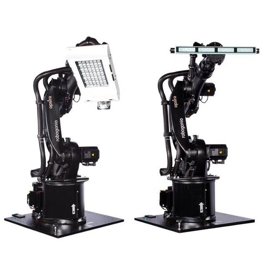 High-End-Messtechnik: das Goniophotometer Robogonio von Opsira. High-End-Messtechnik: das Goniophotometer Robogonio von Opsira.