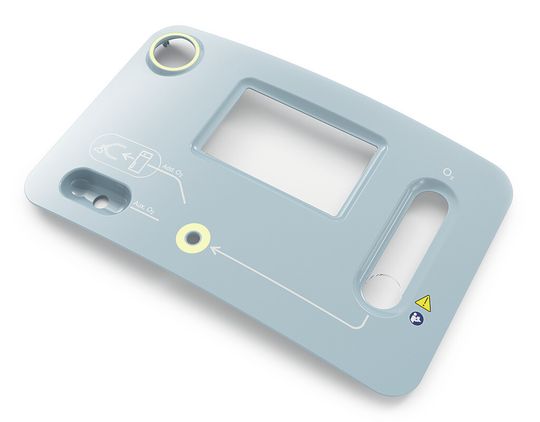 Diese Gehäusefront besteht aus zwei Spritzgussartikeln, einer Front aus speziell eingefärbtem ASA Luran S 757G und zwei Sichtscheiben aus PC Lexan 164. Bis zu ihrer Fertigstellung sind zahlreiche Prozessschritte erforderlich – sie alle bietet Vauth-Sagel inhouse an. Diese Gehäusefront besteht aus zwei Spritzgussartikeln, einer Front aus speziell eingefärbtem ASA Luran S 757G und zwei Sichtscheiben aus PC Lexan 164. Bis zu ihrer Fertigstellung sind zahlreiche Prozessschritte erforderlich – sie alle bietet Vauth-Sagel inhouse an.