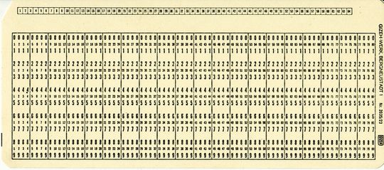 Lochkarte im 80-Spalten-Format nach IBM-Standard aus dem Bestand der Faun GmbH