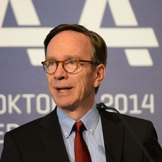 VDA-Präsident Matthias Wissmann kündigte für die IAA Nutzfahrzeuge eine Vielzahl an Premieren an. VDA-Präsident Matthias Wissmann kündigte für die IAA Nutzfahrzeuge eine Vielzahl an Premieren an.