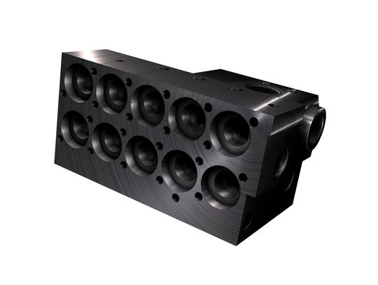 Das Hydraulik-Steuerelement aus G.AL C330 DYNAMIC hält problemlos dynamischen Belastungen stand. Das Hydraulik-Steuerelement aus G.AL C330 DYNAMIC hält problemlos dynamischen Belastungen stand.