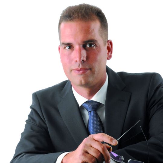 Rainer Kehrle beendete seine Tätigkeit beim Carbon Composites e.V. zum 30.09.2014. Rainer Kehrle beendete seine Tätigkeit beim Carbon Composites e.V. zum 30.09.2014.