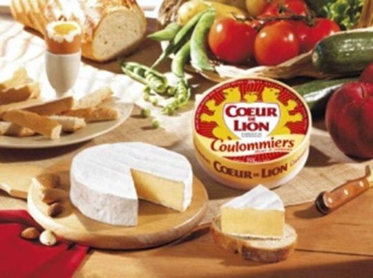Coeur de Lyon-Camenbert ist ein Käse der Marke La Compagnie des Formages und wird mit Technik von Emerson Industrial Automation produziert. Coeur de Lyon-Camenbert ist ein Käse der Marke La Compagnie des Formages und wird mit Technik von Emerson Industrial Automation produziert.
