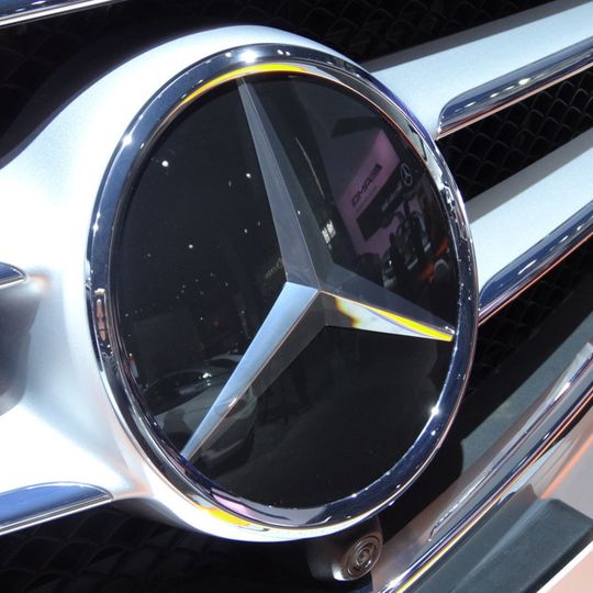 Die Abat Gruppe erhält von Daimler den Auftrag die Prozesse der Vorserienentwicklung zu optimieren. Die Abat Gruppe erhält von Daimler den Auftrag die Prozesse der Vorserienentwicklung zu optimieren.