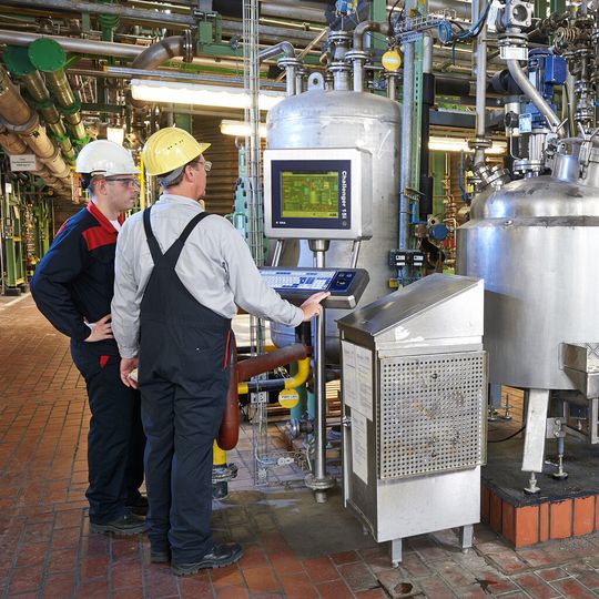 Metering unit for additives at the Leverkusen production facility for Lewatit weak acid cation exchange resins from Lanxess. Metering unit for additives at the Leverkusen production facility for Lewatit weak acid cation exchange resins from Lanxess.