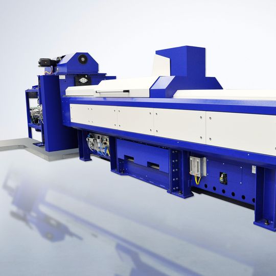 Die Kurzrohrschweißmaschine Ecostar S erlaubt eine Ausbringung von 800 Kurzrohren pro Stunde. Die Kurzrohrschweißmaschine Ecostar S erlaubt eine Ausbringung von 800 Kurzrohren pro Stunde.