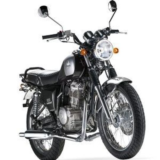 Mash wächst: Auf der Intermot stellte die Motorradmarke ihre neuen Modelle vor. Erstmals gibt es auch mit 250 cm³ und 400 cm³ Hubraum. Mash wächst: Auf der Intermot stellte die Motorradmarke ihre neuen Modelle vor. Erstmals gibt es auch mit 250 cm³ und 400 cm³ Hubraum.