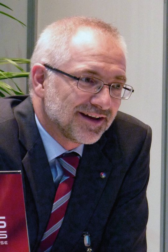 René Ziswiler, responsable du développement des salons, avec notamment Swiss Plastics et le nouveau Swiss Medtech Expo, deux salons phares de Lucerne. René Ziswiler, responsable du développement des salons, avec notamment Swiss Plastics et le nouveau Swiss Medtech Expo, deux salons phares de Lucerne.