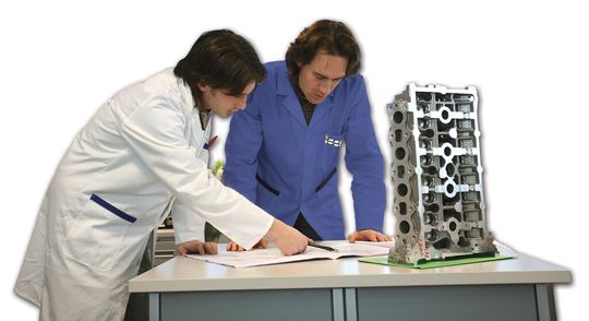 Iscars 3P-Produktivitätsteamleiter arbeitet eng mit dem Kunden zusammen, um gewinnorientierte Prozessverbesserungen umzusetzen. Der gesamte Fokus liegt auf nachhaltiger Produktivität und Steigerung der Rentabilität. Iscars 3P-Produktivitätsteamleiter arbeitet eng mit dem Kunden zusammen, um gewinnorientierte Prozessverbesserungen umzusetzen. Der gesamte Fokus liegt auf nachhaltiger Produktivität und Steigerung der Rentabilität.