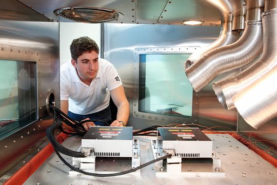 Halt-Hass-Kammer: Überprüfen der Haltbarkeit und Robustheit eines Produkts Halt-Hass-Kammer: Überprüfen der Haltbarkeit und Robustheit eines Produkts