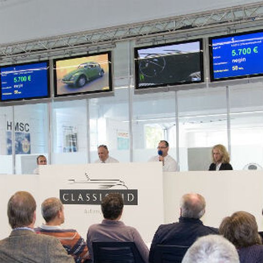 Bei Classicbid kommen nur automobile Klassiker, Old- und Youngtimer unter den Hammer. Bei Classicbid kommen nur automobile Klassiker, Old- und Youngtimer unter den Hammer.