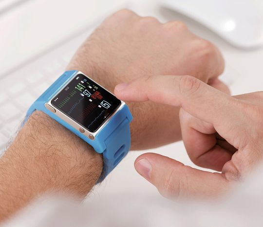Tragbare Messtechnik: Mit der nächsten Generation tragbarer Monitoring-Geräte verändert sich bald die Art, wie physiologische Daten erfasst und aufgezeichnet werden. Tragbare Messtechnik: Mit der nächsten Generation tragbarer Monitoring-Geräte verändert sich bald die Art, wie physiologische Daten erfasst und aufgezeichnet werden.