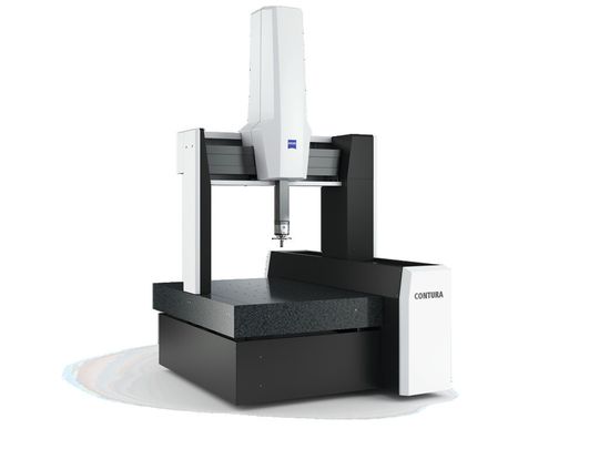 Dank des robusten Aufbaus kann die Contura von Zeiss auch in Fertigungsnähe eingesetzt werden. Dank des robusten Aufbaus kann die Contura von Zeiss auch in Fertigungsnähe eingesetzt werden.
