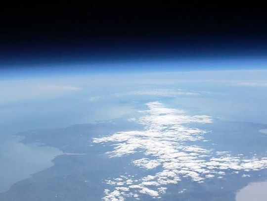 Höhenrausch: In 38,9 km Höhe über Devon und Cornwall erstellten Raspberry Pi samt Kameramodul diese Aufnahme Höhenrausch: In 38,9 km Höhe über Devon und Cornwall erstellten Raspberry Pi samt Kameramodul diese Aufnahme