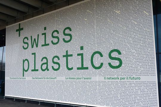 Affiche du dernier salon Swissplastics de Lucerne. Affiche du dernier salon Swissplastics de Lucerne.
