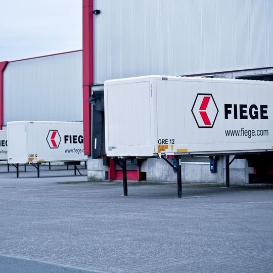 Übernimmt das E-Commerce-Geschäft für den Sportartikel-Hersteller Puma: der Kontarktlogistik-Spezialist Fiege. Übernimmt das E-Commerce-Geschäft für den Sportartikel-Hersteller Puma: der Kontarktlogistik-Spezialist Fiege.