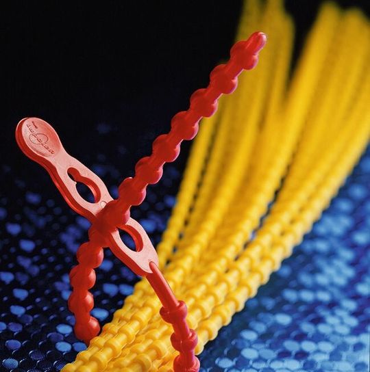 Rot ist die Standardfarbe der allseits bekannten Helfer in vielen Industriezweigen. Bei Bedarf kann aber auch das ganze Farbspektrum bedient werden. Rot ist die Standardfarbe der allseits bekannten Helfer in vielen Industriezweigen. Bei Bedarf kann aber auch das ganze Farbspektrum bedient werden.