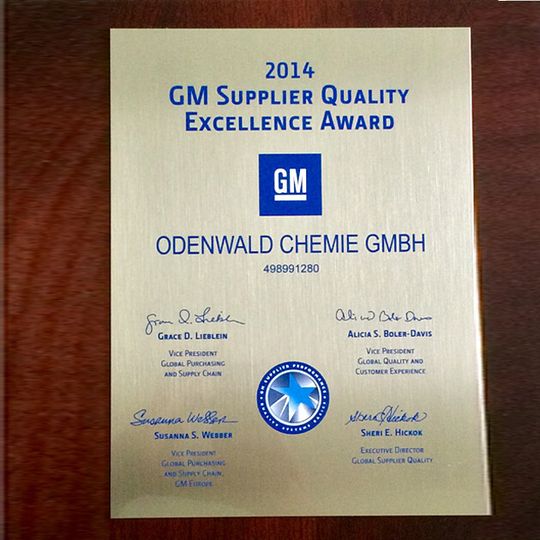 Die Odenwald-Chemie erhält den GM Europe Supplier Quality Excellence Award zum zweiten Mal in folge und verbesserte sich unter den Lieferanten von Platz 400 auf 70. Die Odenwald-Chemie erhält den GM Europe Supplier Quality Excellence Award zum zweiten Mal in folge und verbesserte sich unter den Lieferanten von Platz 400 auf 70.
