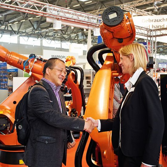 Die Usetec galt 2014 als Leitmesse für gebrauchte Maschinen, im Jahr 2015 wird die Messe vom 13. bis 15. April in Karlsruhe zum 21. Mal stattfinden. Die Usetec galt 2014 als Leitmesse für gebrauchte Maschinen, im Jahr 2015 wird die Messe vom 13. bis 15. April in Karlsruhe zum 21. Mal stattfinden.