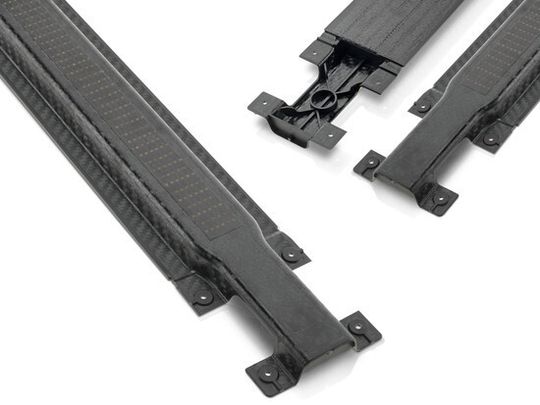 Das Fiber-Form-Verfahren erlaubt die Herstellung multifunktionaler leichter Strukturbauteile. Das Fiber-Form-Verfahren erlaubt die Herstellung multifunktionaler leichter Strukturbauteile.