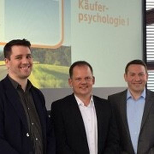 Sebastian Lorenz, Stephan Spaete und Jochen Kurz (v. li.), freuen sich auf den neuen Kollegen Christian Bubenheim.