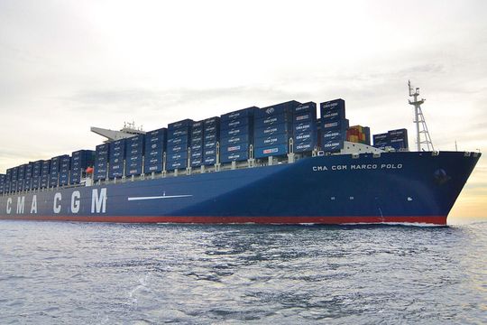 Eines der Flaggschiffe der drittgrößten Container-Reederei der Welt: die CMA CGM Marco Polo mit über 16.000 TEU. Eines der Flaggschiffe der drittgrößten Container-Reederei der Welt: die CMA CGM Marco Polo mit über 16.000 TEU.