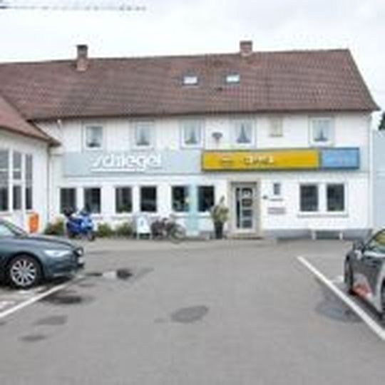 Opel Schlegel belegte beim Service Award 2014 den 10. Platz in der Kategorie Pkw. Opel Schlegel belegte beim Service Award 2014 den 10. Platz in der Kategorie Pkw.