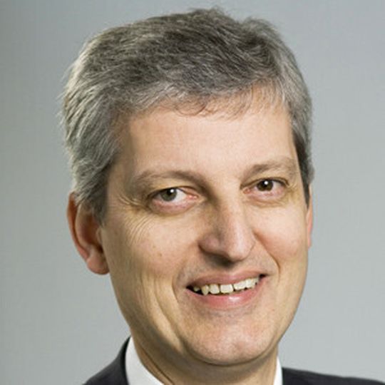 Ab 1. Mai 2015 neuer Chef der Division Conti-Tech: Hans-Jürgen Duensing (55) Ab 1. Mai 2015 neuer Chef der Division Conti-Tech: Hans-Jürgen Duensing (55)