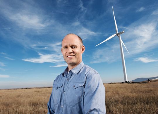 Längere Lebenszeit, niedrigere Kosten, weniger Umweltrisiken: Mit seinen Erfindungen will Uffe Eriksen (44) Windkraftanlagen zu einer echten Alternative zu fossilen Energiequellen machen.