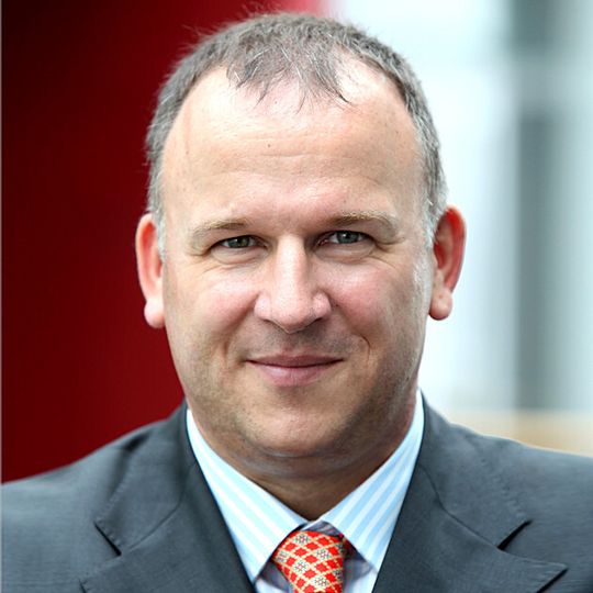 Berthold Puchta übernimmt zum 1. März 2015 die Position als Executive Vice President der Automotive Division bei ESG. Berthold Puchta übernimmt zum 1. März 2015 die Position als Executive Vice President der Automotive Division bei ESG.