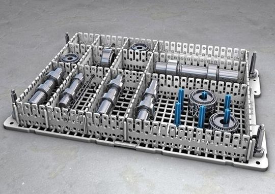 Das Werkstückträgersystem Techtray basiert auf einem Gitterboden aus temperaturbeständigem Kunststoff. Das Werkstückträgersystem Techtray basiert auf einem Gitterboden aus temperaturbeständigem Kunststoff.