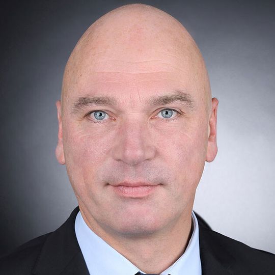 Steffen Cost übernimmt zum 1. März 2015 die Geschäftsführung von Kia Motors Deutschland. Steffen Cost übernimmt zum 1. März 2015 die Geschäftsführung von Kia Motors Deutschland.