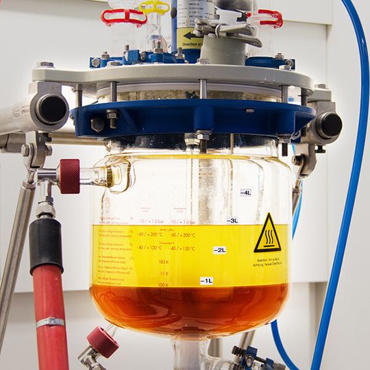 Crude biodiesel (light liquid) contains substantial amounts of glycerol (dark phase). Crude biodiesel (light liquid) contains substantial amounts of glycerol (dark phase).