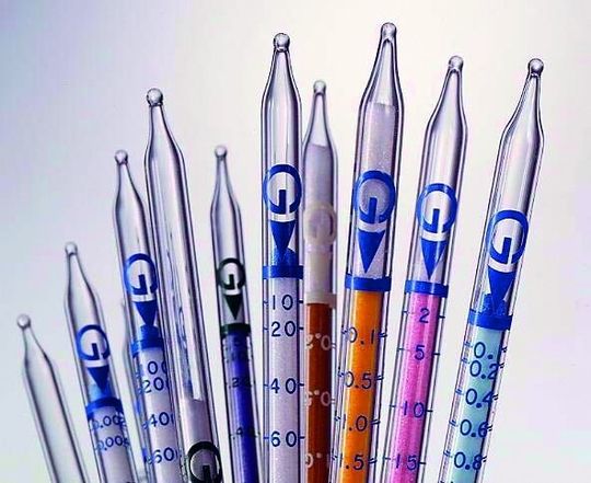 Schafft Sicherheit für alle Einsatzkräfte: Die Präzisions-Gasprüfröhrchen Gastec Tubes. Schafft Sicherheit für alle Einsatzkräfte: Die Präzisions-Gasprüfröhrchen Gastec Tubes.