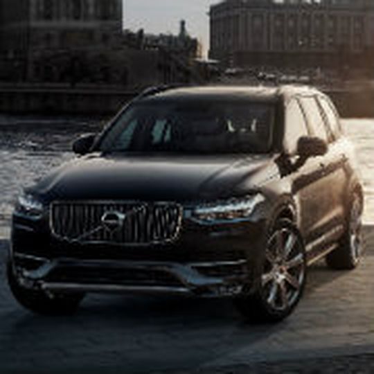 Volvo setzt im Marketing und Vertrieb verstärkt auf das Internet. Volvo setzt im Marketing und Vertrieb verstärkt auf das Internet.