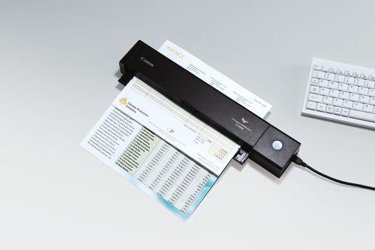 Der neue Mobilscanner Imageformula P-208II von Canon bietet nun einen automatischen Dokumenteneinzug für bis zu 10 Blatt und neue Versionen der Scansoftware CaptureOnTouch, Software CaptureOnTouch Lite und BizCard. Der neue Mobilscanner Imageformula P-208II von Canon bietet nun einen automatischen Dokumenteneinzug für bis zu 10 Blatt und neue Versionen der Scansoftware CaptureOnTouch, Software CaptureOnTouch Lite und BizCard.