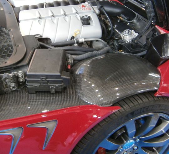 CFK und andere Faserverbundwerkstoffe substituieren zunehmend die klassischen Werkstoffe...um sie auf Endkontur zu bringen, wird nun auch der Laser als Schneidwerkzeug eingesetzt. Allerdings gibt es in punct Prozesskontrolle noch einige Hausaufgaben zu machen...