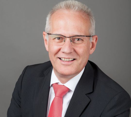 Sumitomo (SHI) Demag Plastics Machinery GmbH verkündet die Ernennung von Gerd Liebig zum Geschäftsführer Vertrieb, Kundendienst und Marketing (CSO) zum 01. April 2015.