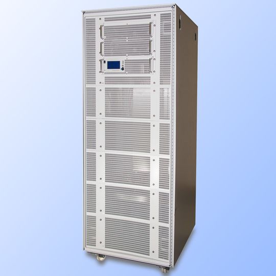 Spart bares Geld: eine rückspeisefähige Quelle/Senke wie diese LAB/HPR 30100 mit einer Ausgangsleistung von 30 kW. Spart bares Geld: eine rückspeisefähige Quelle/Senke wie diese LAB/HPR 30100 mit einer Ausgangsleistung von 30 kW.