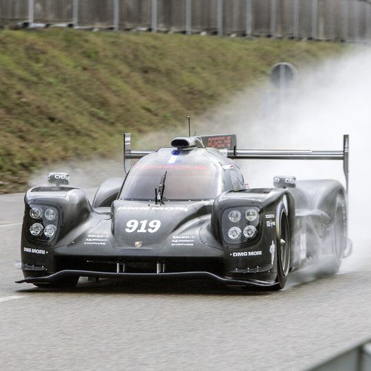 Porsche testet die Evo-Variante des 919 Hybrid. Porsche testet die Evo-Variante des 919 Hybrid.
