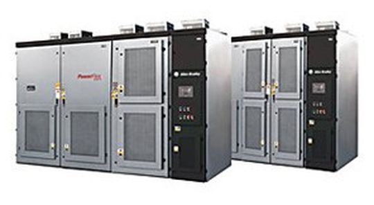 Power Flex 6000 eignet sich laut Hersteller für Motorsteuerungsanwendungen von 200 kW bis 5600 kW und für Motoren mit einer Nennspannung zwischen 3 kV bis 10 kV. Power Flex 6000 eignet sich laut Hersteller für Motorsteuerungsanwendungen von 200 kW bis 5600 kW und für Motoren mit einer Nennspannung zwischen 3 kV bis 10 kV.