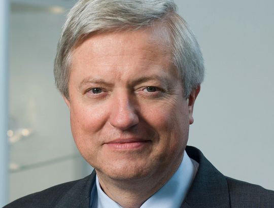 Weiß, wie man eine Maschine so konzipiert, dass sie TCO-Kriterien standhält: Dr. Wolfgang Horn, Chefentwickler bei MAG IAS. Weiß, wie man eine Maschine so konzipiert, dass sie TCO-Kriterien standhält: Dr. Wolfgang Horn, Chefentwickler bei MAG IAS.