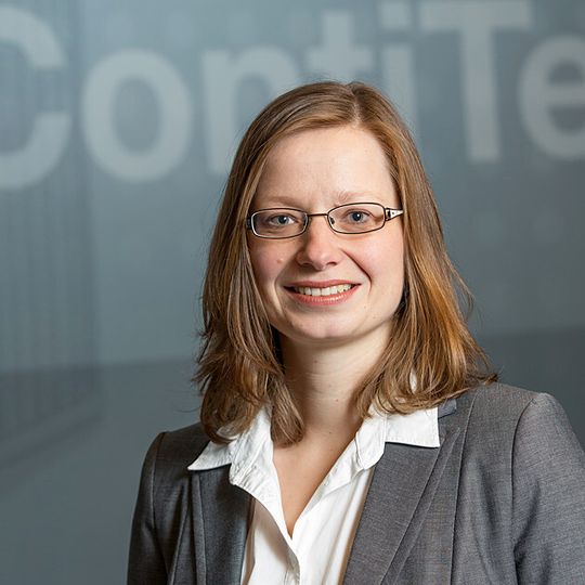 Antje Lewe übernimmt ab sofort die Presse- und Öffentlichkeitsarbeit der Continental-Tochter ContiTech. Antje Lewe übernimmt ab sofort die Presse- und Öffentlichkeitsarbeit der Continental-Tochter ContiTech.