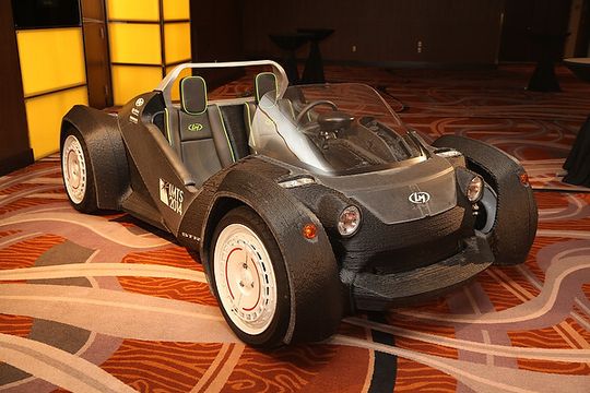 «Strati», ein tiefer gelegter Elektro-Zweisitzer aus dem Drucker, vorgestellt am 14.01.2015 auf der Detroit Auto Show. Mehr Bilder über den «Strati» und das Projekt finden Sie hier in der Bildergalerie