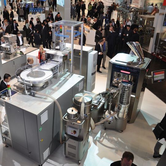 Auf der Interpack 2014 launchte Kilian Tableting die Tablettenpresse Kilian KTP 420X. Auf der Interpack 2014 launchte Kilian Tableting die Tablettenpresse Kilian KTP 420X.